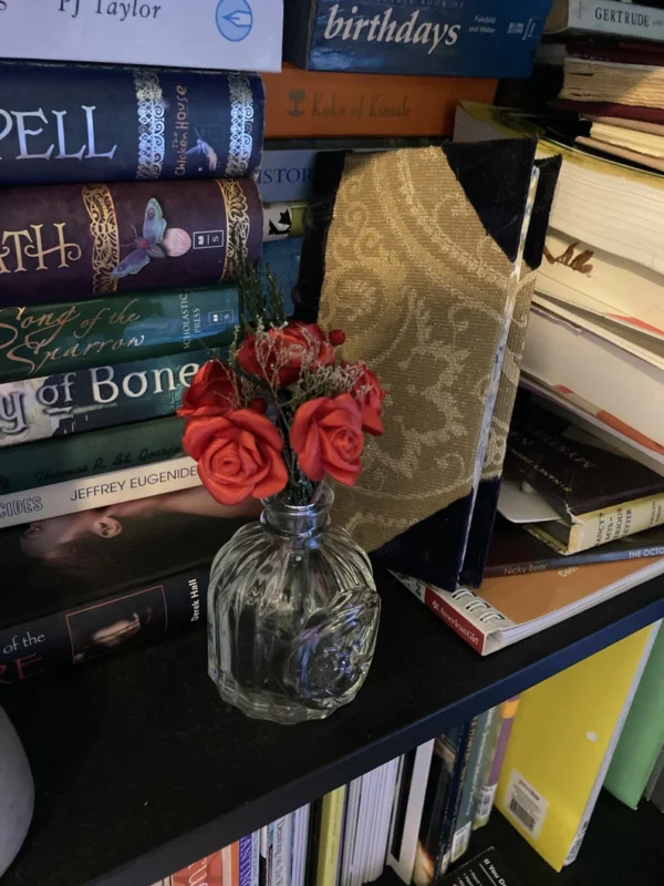 Handmade Rose Vase Arrangement - Image 5